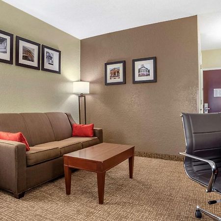 Comfort Inn & Suites Marianna I-10 Экстерьер фото