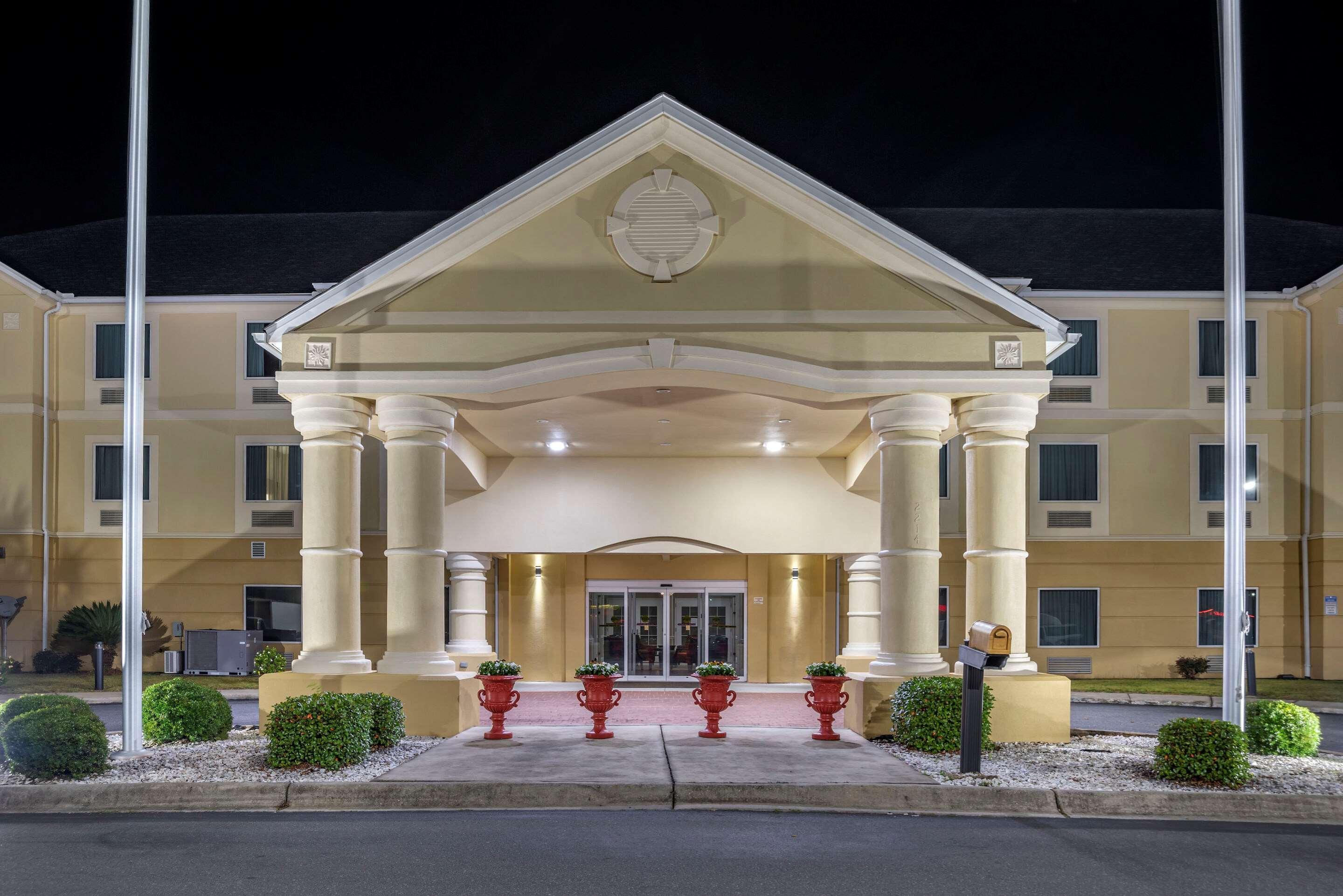 Comfort Inn & Suites Marianna I-10 Экстерьер фото